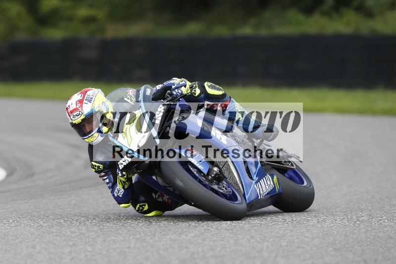 Archiv-2025/53 16.09.2025 Track Day Domi Aegerter ADR/Gruppe rot/77